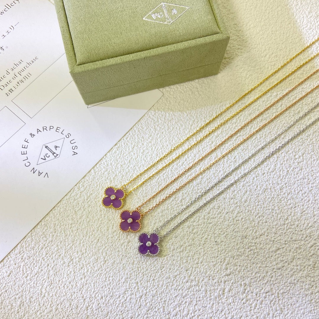 [Glimmer Jewelry]クローバー 15mm ダイヤモンド パープルバイオレットネックレス